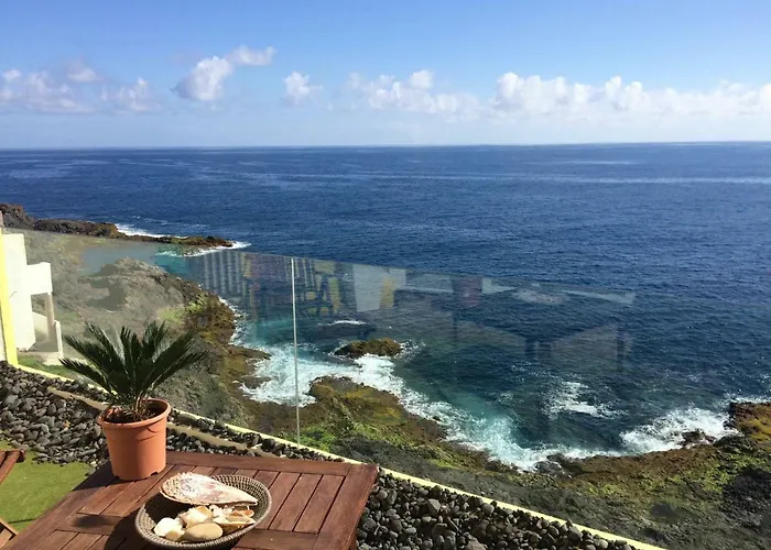 Galdar Penthouse Over The Sea!